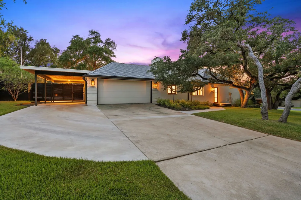 5823 Trailridge Drive Austin, TX 78731