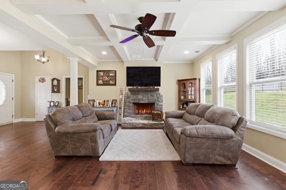 130 Maple DR Commerce, GA 30529