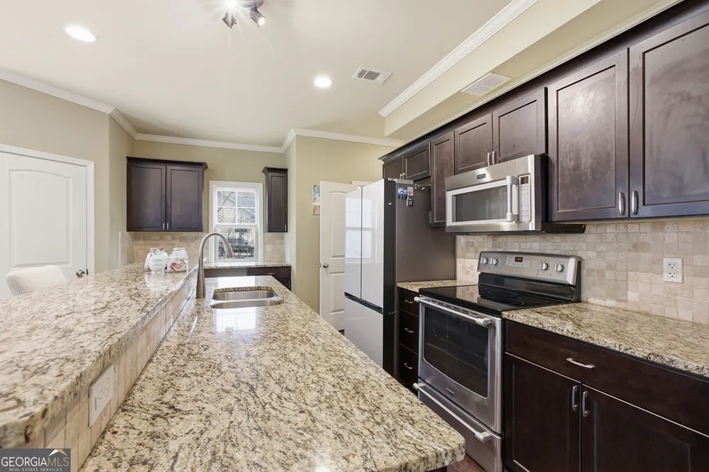 130 Maple DR Commerce, GA 30529