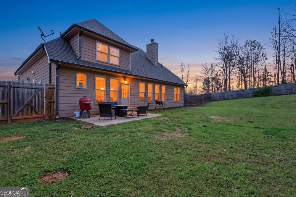 130 Maple DR Commerce, GA 30529