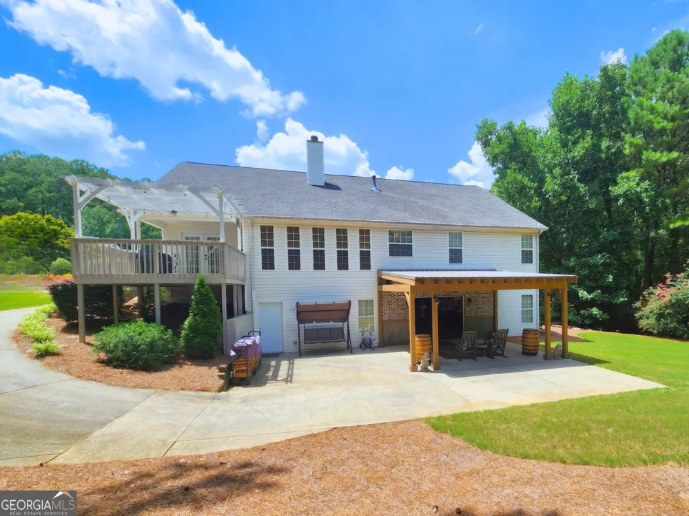 1205 Bonnerton CT Dacula, GA 30019