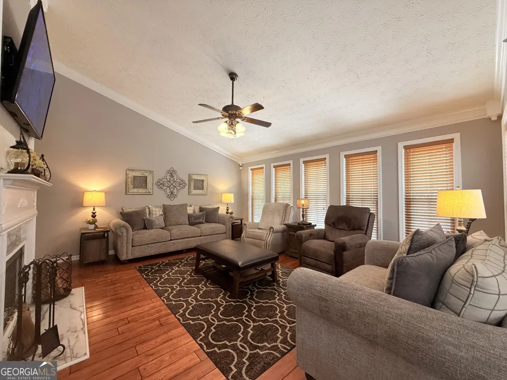 1205 Bonnerton CT Dacula, GA 30019