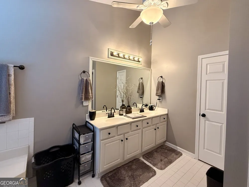 1205 Bonnerton CT Dacula, GA 30019
