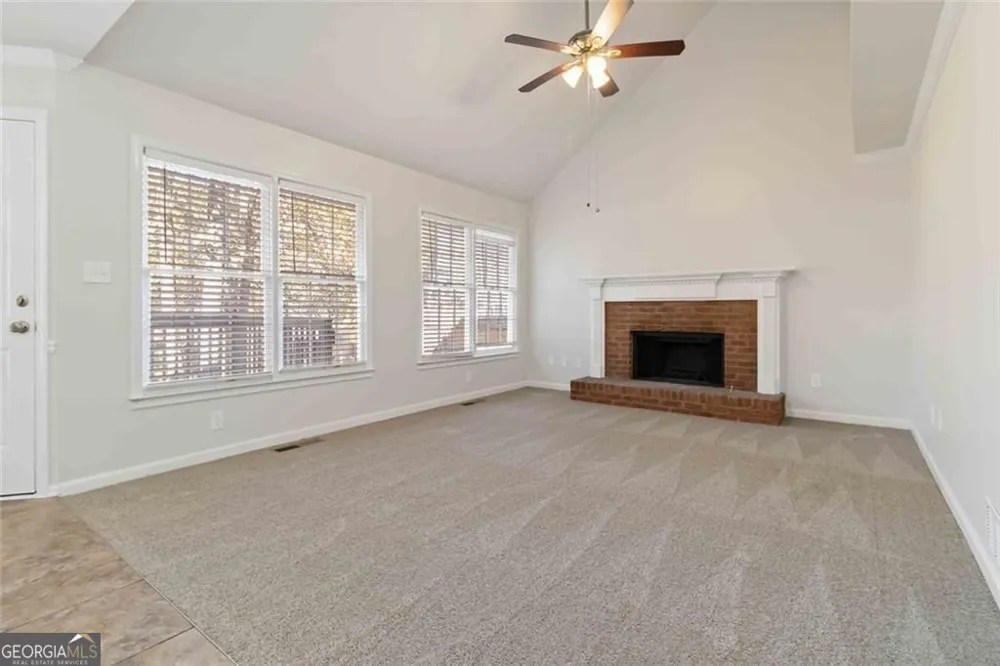 3477 Chinaberry LN Snellville, GA 30039