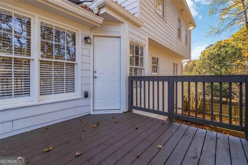 3477 Chinaberry LN Snellville, GA 30039