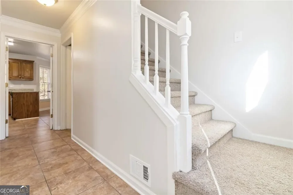 3477 Chinaberry LN Snellville, GA 30039