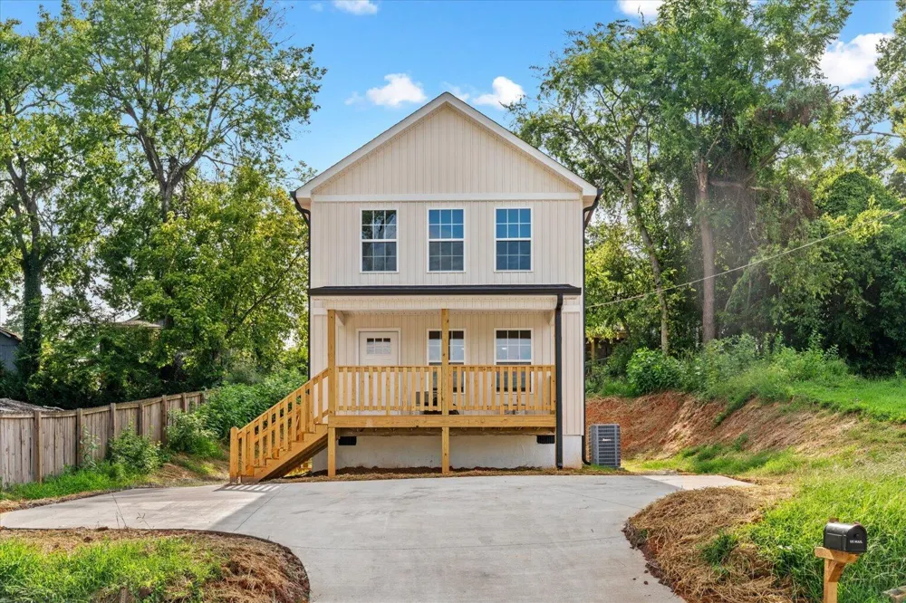 230 Henderson Street Dalton, GA 30721