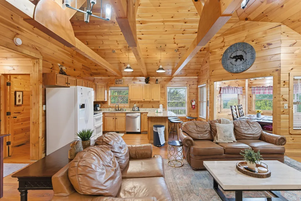 2054 Oakmont Drive Sevierville, TN 37876