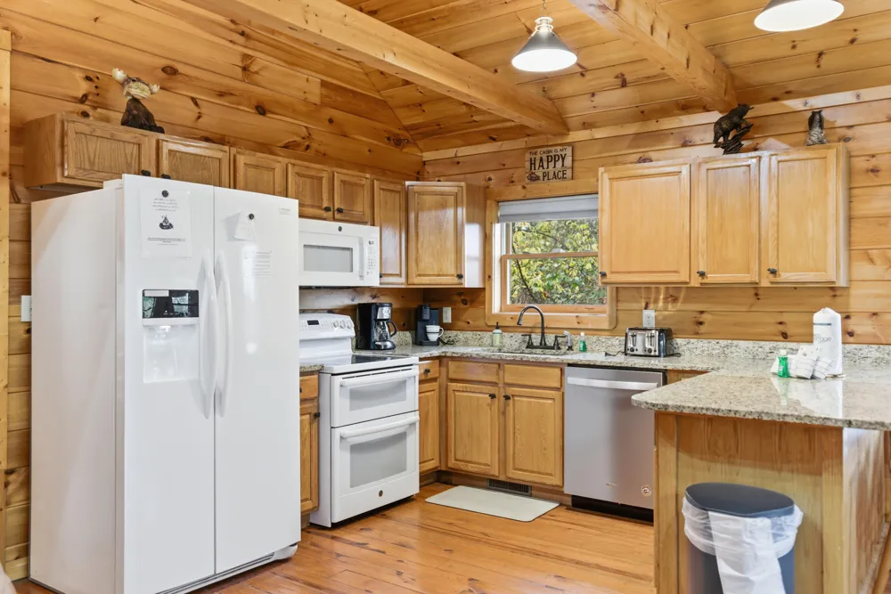 2054 Oakmont Drive Sevierville, TN 37876