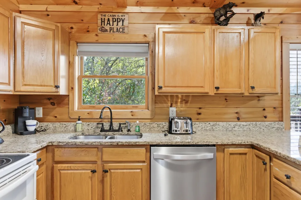 2054 Oakmont Drive Sevierville, TN 37876