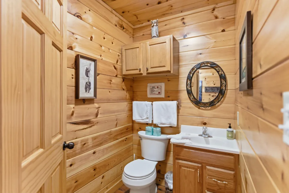 2054 Oakmont Drive Sevierville, TN 37876