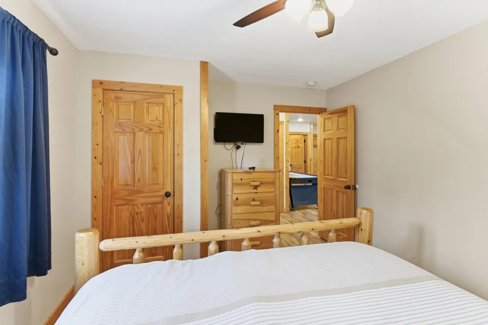 2054 Oakmont Drive Sevierville, TN 37876
