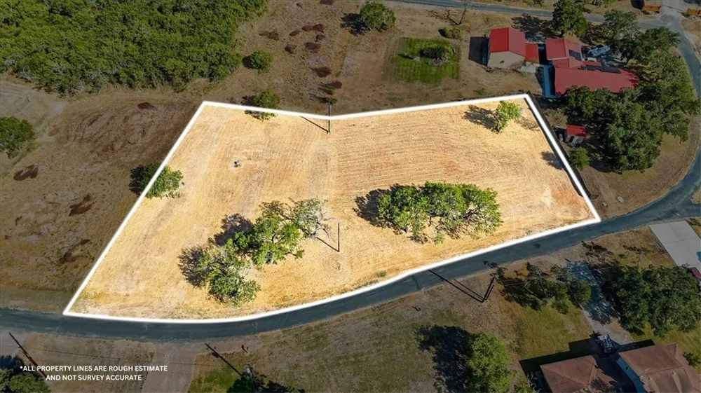 136 Harbor Circle Mathis, TX 78368