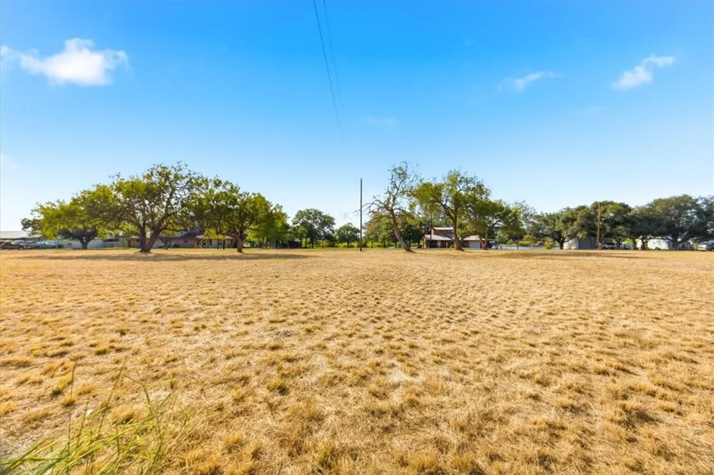 136 Harbor Circle Mathis, TX 78368