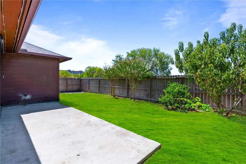 7341 Clapton Drive Corpus Christi, TX 78414