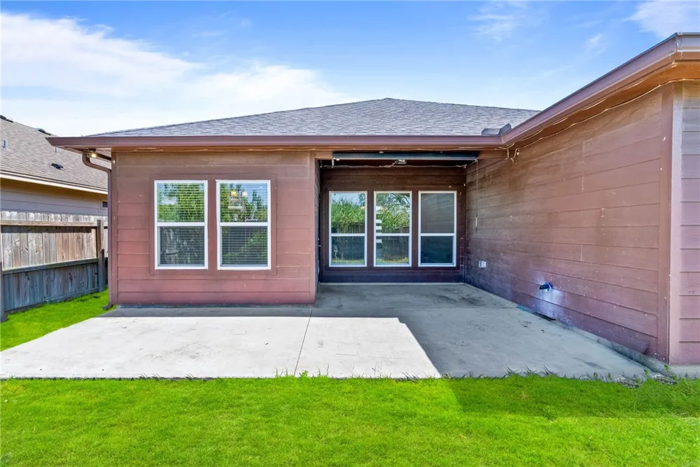7341 Clapton Drive Corpus Christi, TX 78414