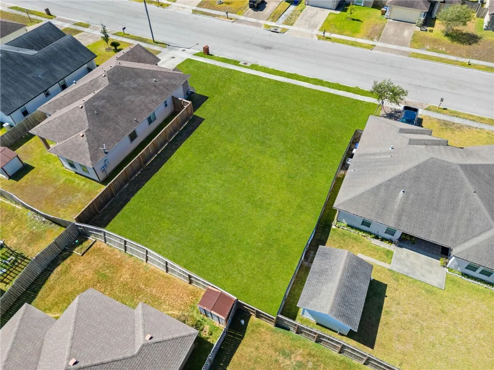 6226 Queen Bess Drive Corpus Christi, TX 78414
