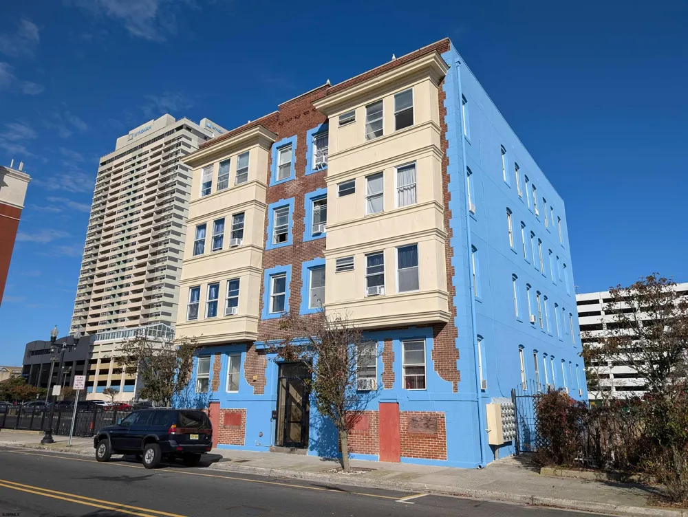143 S South Carolina Ave Atlantic City, NJ 08401