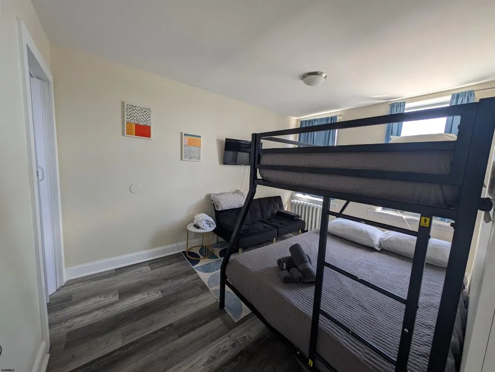 143 S South Carolina Ave Atlantic City, NJ 08401
