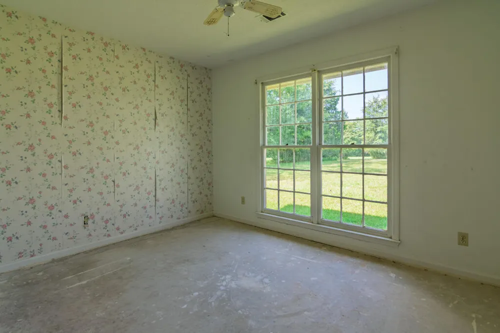 616 Twin Lakes Road Waverly Hall, GA 31831