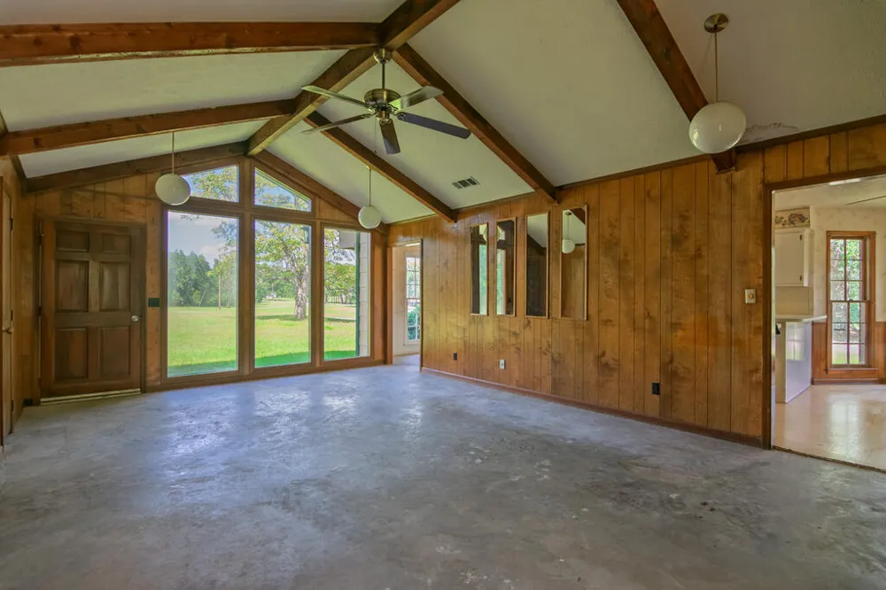 616 Twin Lakes Road Waverly Hall, GA 31831