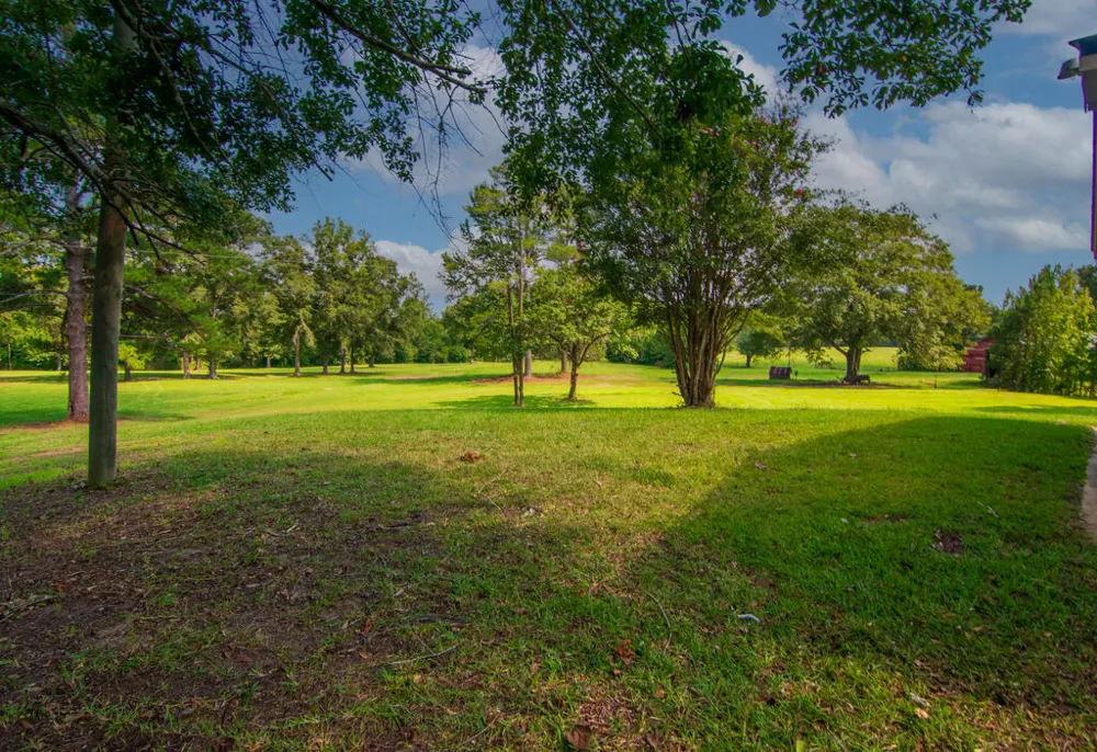616 Twin Lakes Road Waverly Hall, GA 31831