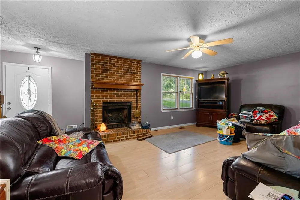 9330 Hidden Hollow Trail Jonesboro, GA 30236