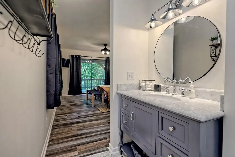 63 Mint Lane Clayton, GA 30525