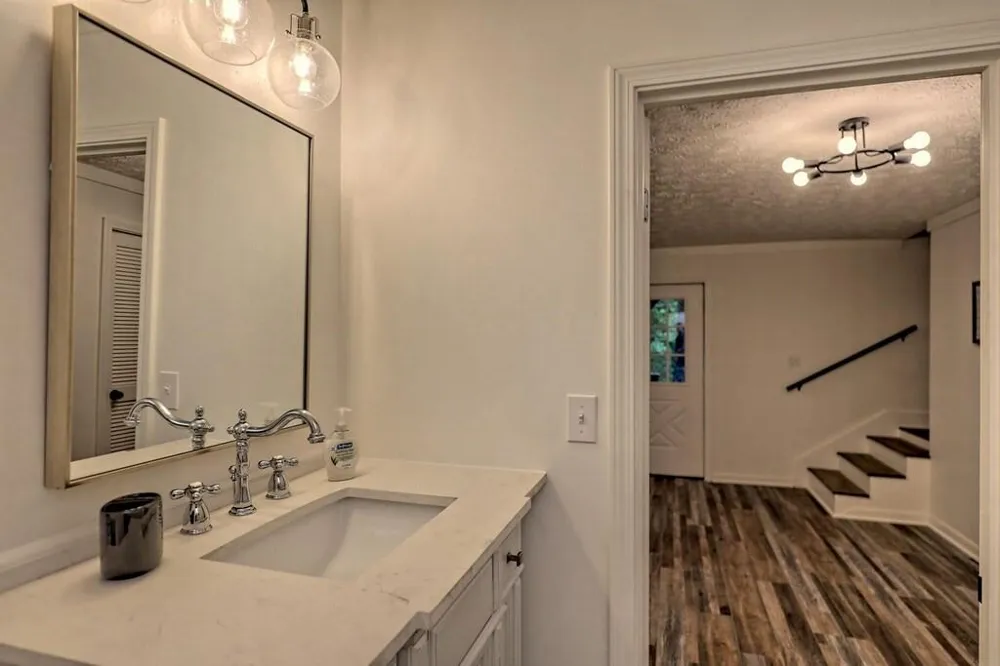63 Mint Lane Clayton, GA 30525
