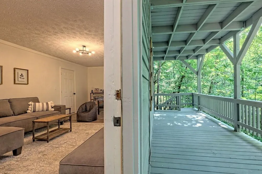 63 Mint Lane Clayton, GA 30525