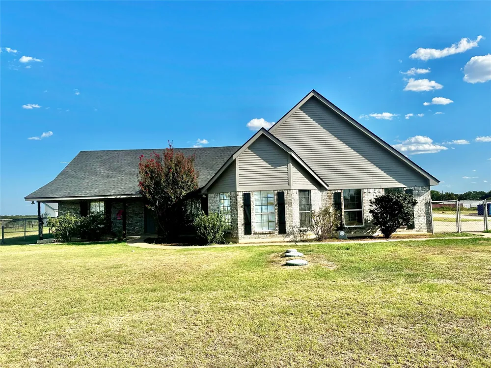 1000 Isa Way Tolar, TX 76476