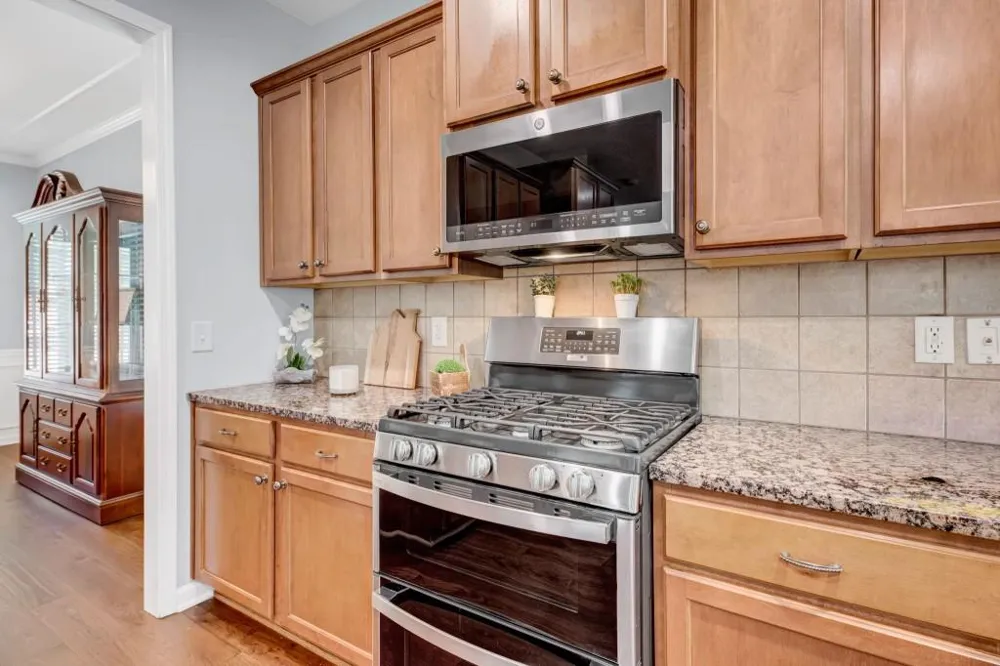 1516 Baxley Pine Trace Suwanee, GA 30024
