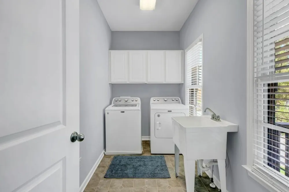1516 Baxley Pine Trace Suwanee, GA 30024