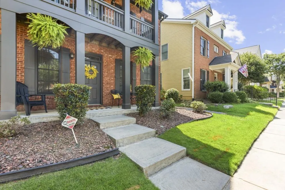 1516 Baxley Pine Trace Suwanee, GA 30024