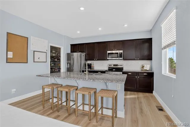 6259 Oak Grove Street Timnath, CO 80547