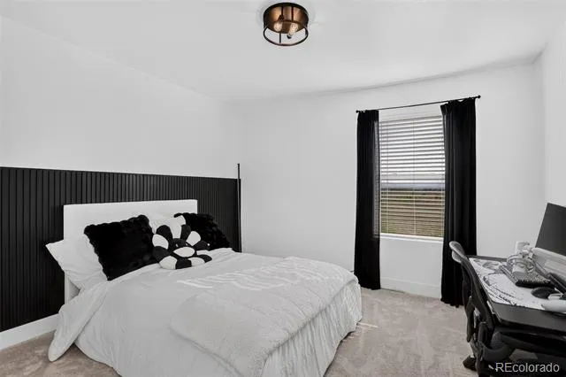6259 Oak Grove Street Timnath, CO 80547
