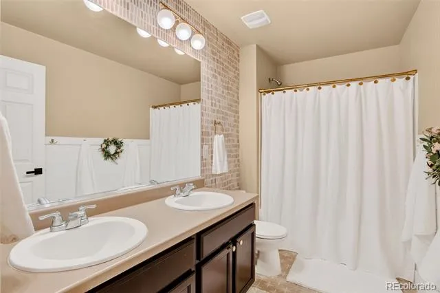 6259 Oak Grove Street Timnath, CO 80547