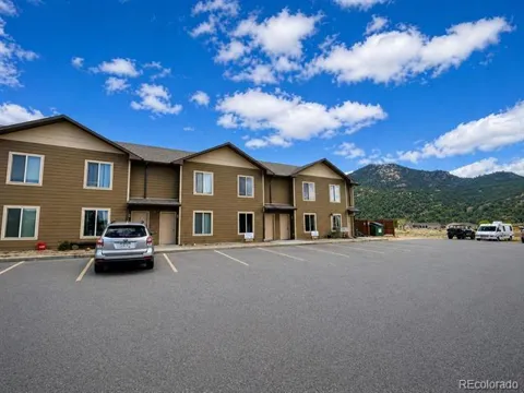 480 Antero Circle #2-06
