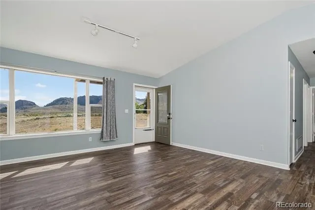 416 E Cedar Avenue Hot Sulphur Springs, CO 80451