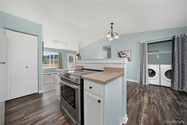 416 E Cedar Avenue Hot Sulphur Springs, CO 80451