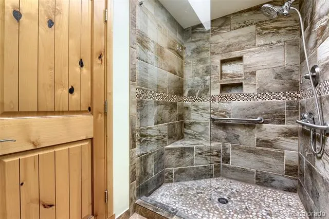 9210 Sugarstone Circle Highlands Ranch, CO 80130