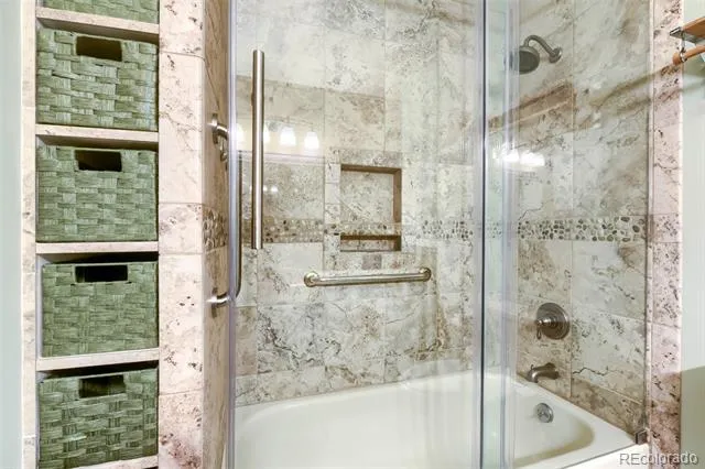 9210 Sugarstone Circle Highlands Ranch, CO 80130
