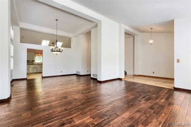 9210 Sugarstone Circle Highlands Ranch, CO 80130