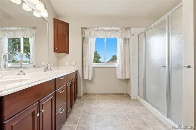 3237 S Espana Circle Aurora, CO 80013
