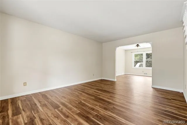 3237 S Espana Circle Aurora, CO 80013