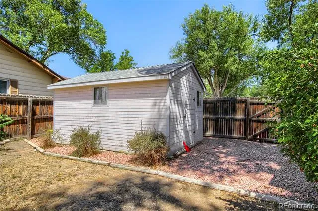 6421 Independence Street Arvada, CO 80004