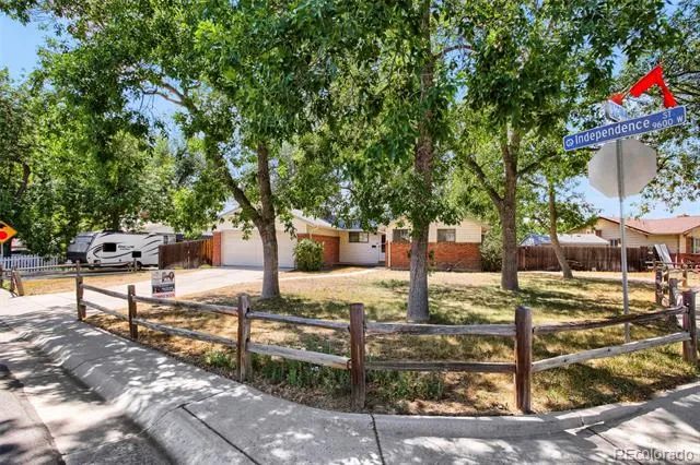 6421 Independence Street Arvada, CO 80004