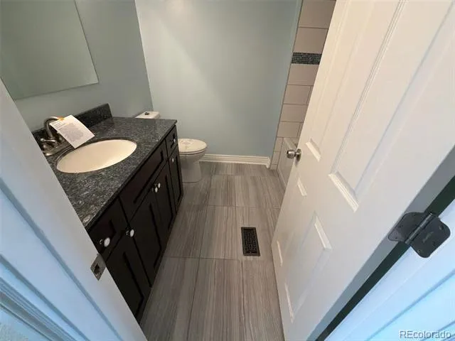 1663 S Blackhawk Way #A Aurora, CO 80012
