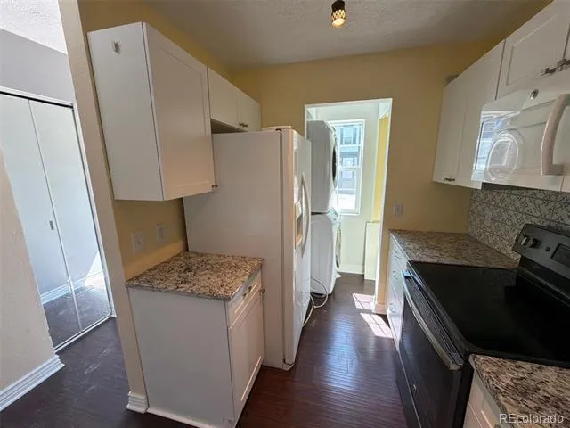 1663 S Blackhawk Way #A Aurora, CO 80012