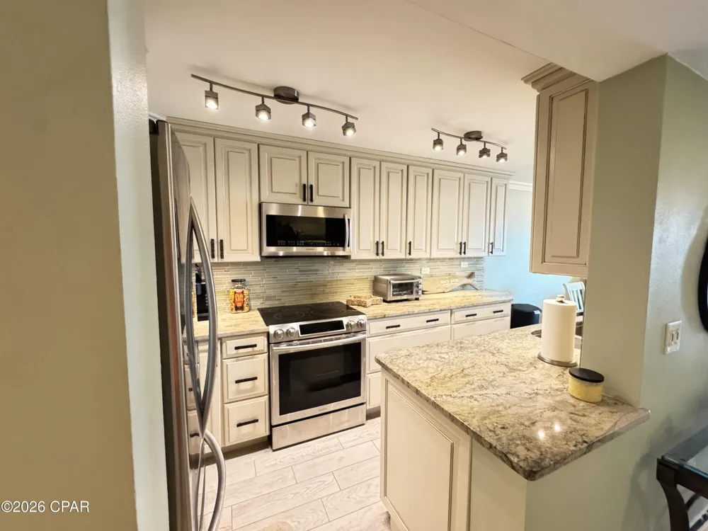 6213 Thomas Drive #305 Panama City Beach, FL 32408